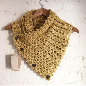 Triangle Button Scarf | Cowl 🧶🧣
